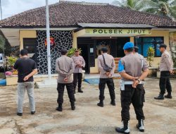 Pimpin apel pagi,Kapolsek Jiput Berikan Arahan Tentang Pentingnya Kedisiplinan