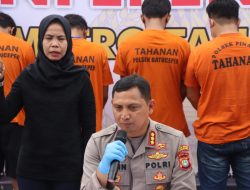 Polres Metro Tangerang Kota amankan Guru Agama yang lakukan pencabulan 7 orang anak.